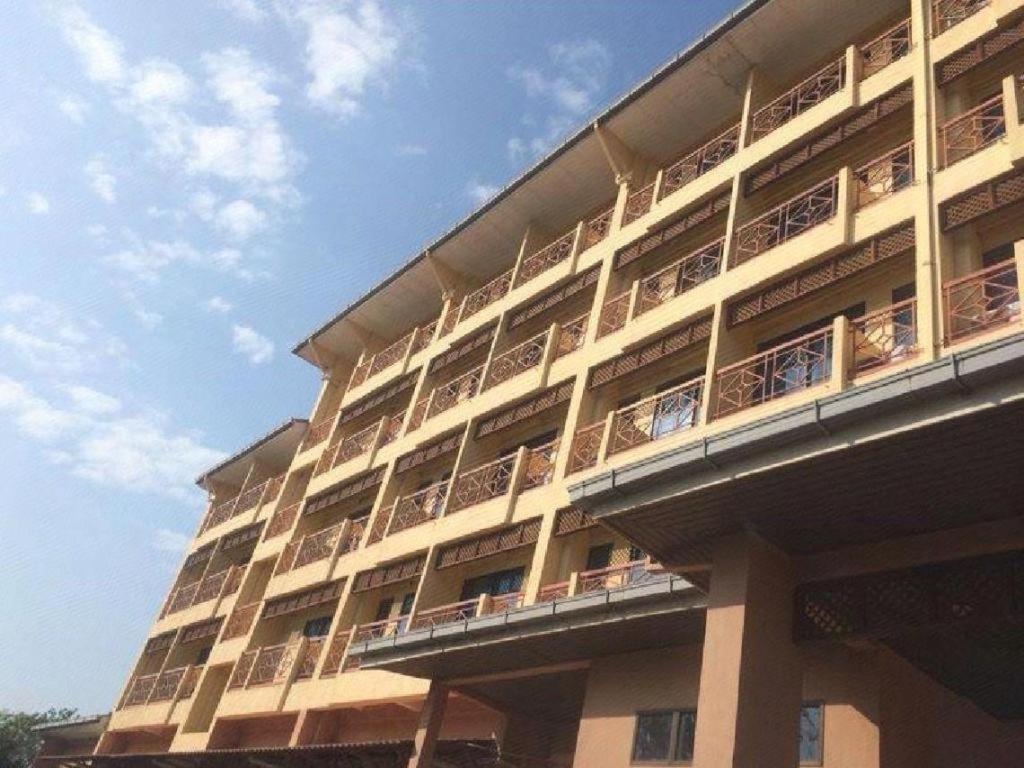 Putra Brasmana Hotel Kuala Perlis Exteriér fotografie