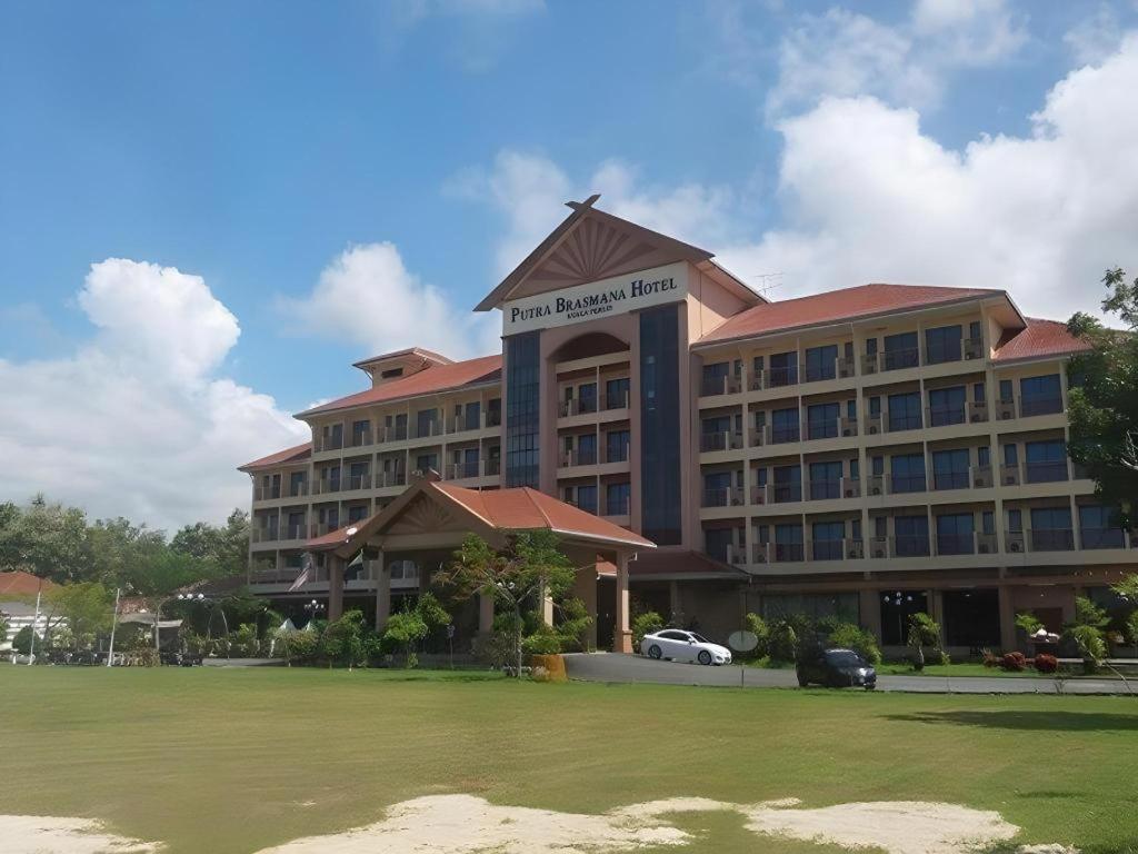 Putra Brasmana Hotel Kuala Perlis Exteriér fotografie
