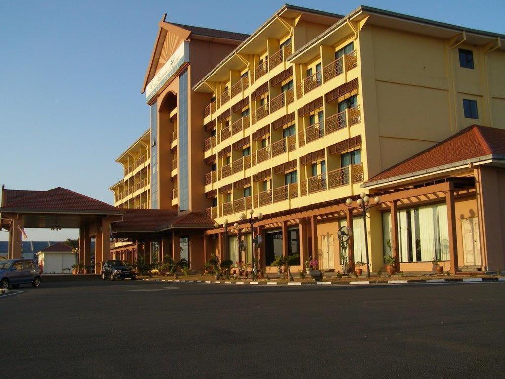 Putra Brasmana Hotel Kuala Perlis Exteriér fotografie